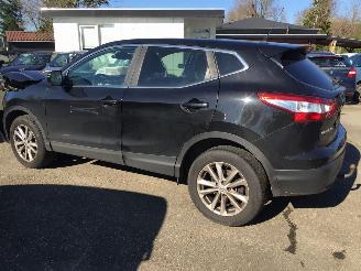 Vaurioauto  passenger cars Nissan Qashqai Qashqai 1.2 Connect Edition SUV 2014/2