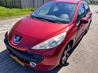 krockskadad bil auto Peugeot 207 automaat 2007/6