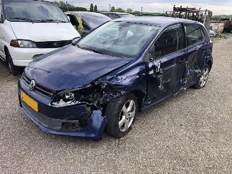 krockskadad bil auto Volkswagen Polo Polo 1.4-16V Comfortline 2010/1