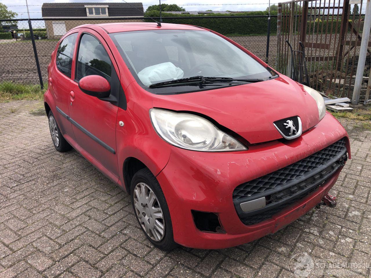 Peugeot 107 107 1.0-12V XS