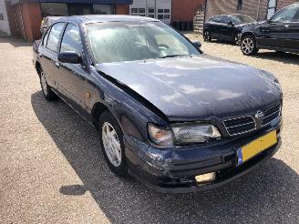 skadebil auto Nissan Maxima-qx Maxima QX 3.0 V6 SE 1998/7