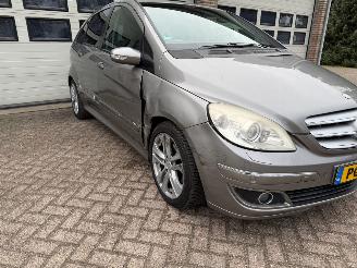 Mercedes B-klasse 200 Turbo Automaat Schuifdak Navi Clima picture 13