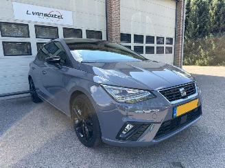 Schadeauto Seat Ibiza 1.0 TSI FR Automaat Pano Navi Clima 8587 Km NAP ! 2025/8
