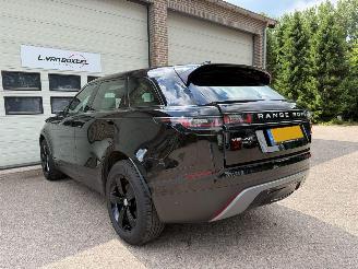 Land Rover Range Rover Velar 2.0 l4 Turbo AWD R-Dynamic Automaat Pano picture 3