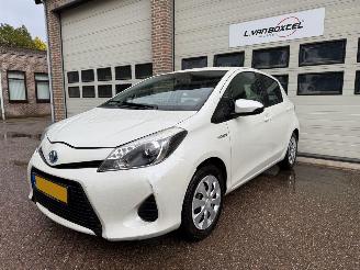 krockskadad bil auto Toyota Yaris 1.5 Full Hybrid Aspiration Automaat Navi Clima 92628 Km ! 2013/7