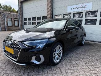 Schadeauto Audi A3 30 TFSI Attitude Automaat Navi Clima 67283 Km NAP ! 2021/3