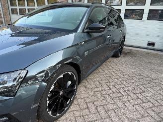Skoda Superb 1.4 TSI iV PHEV Sportline Automaat Pano Virtual picture 18
