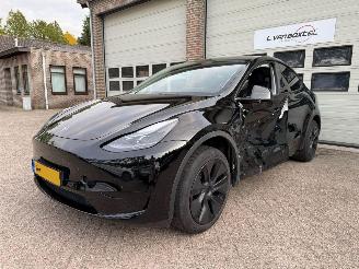Tesla Model Y RWD 58 kWh Pano Leder 45938 Km NAP ! picture 2