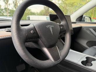 Tesla Model Y RWD 58 kWh Pano Leder 45938 Km NAP ! picture 5