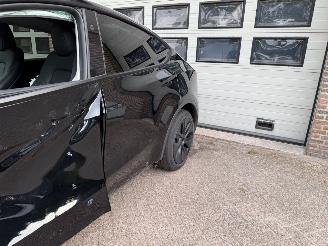 Tesla Model Y RWD 58 kWh Pano Leder 45938 Km NAP ! picture 13