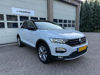 Voiture accidenté Volkswagen T-Roc 1.5 TSI Style Automaat Navi Clima 50299 Km NAP ! 2018/5