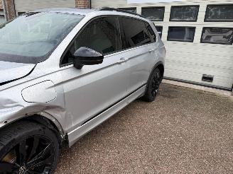 Volkswagen Tiguan 1.4 TSI eHybrid R-Line Automaat Pano NAP ! picture 25