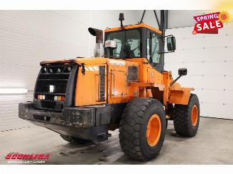   DL250 Wiellader Airco BY 2011 picture 4