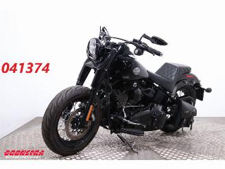 dommages motocyclettes  Harley-Davidson  110 FLSS Softail Slim S Vance Hines 8.428 mi! 2017/1