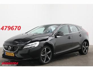 Voiture accidenté Volvo V-40 2.0 T3 Nordic+ Pano LED Memory Leder Camera SHZ 2017/11