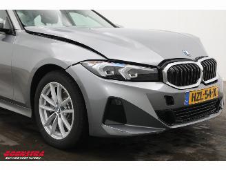 BMW 3-serie 330e Schuifdak 360° LED Cruise SHZ 4.216 km! picture 5