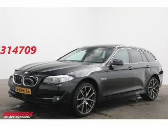 uszkodzony samochody osobowe BMW 5-serie Touring 528i Aut. Pano ACC Memory Leder SHZ 2010/12