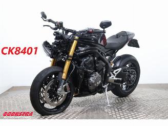 Schade motor Triumph Speed Triple 1200 RS Akrapovic LED Cruise 120 km!! 2025/10