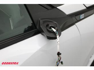 Peugeot e-2008 EV GT 54 kWh LED ACC Navi Clima Camera picture 6