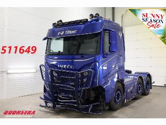 Vaurioauto  trucks Iveco S-way 530 6X2 Full Air ACC Leder Showtruck 67.003 km! 2024/7