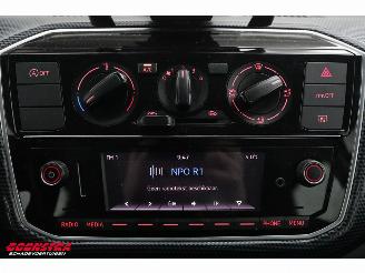 Volkswagen Up! 1.0 5-DRS Airco Bluetooth 59.636 km! picture 18