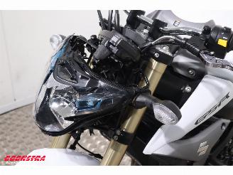 Suzuki  GSR 750 ABS picture 16