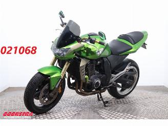 Schade motor Kawasaki Z 1000 Z 1000 Leo Vince 2004/5