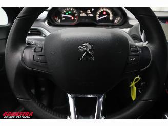 Peugeot 2008 1.2 PureTech Aut. Signature Navi Airco Cruise PDC 59.303 km! picture 20