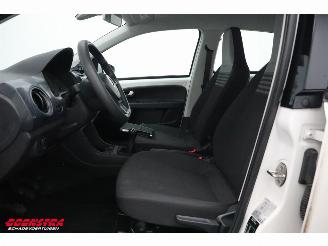 Volkswagen Up! 1.0 BMT move up! Airco Bluetooth 49.259 km! picture 15