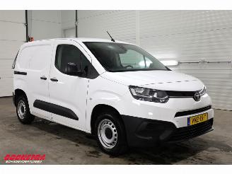 Toyota Proace 1.5 D-4D Cool Leder Airco Cruise AHK 28.431 km! picture 2