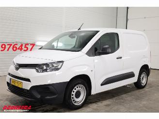 krockskadad bil bedrijf Toyota Proace 1.5 D-4D Cool Leder Airco Cruise AHK 28.431 km! 2022/2