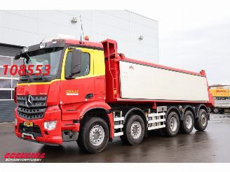 krockskadad bil vrachtwagen Mercedes Arocs 4744 10X4 Hyva BY 2017 390.026 km! 2017/5