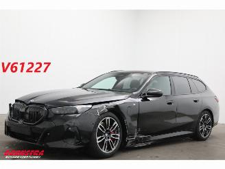 Avarii autoturisme BMW 5-serie Touring 550e M-Sport xDrive Carbon HUD H/K ACC Memory 360° 2025/6