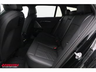 BMW 5-serie Touring 550e M-Sport xDrive Carbon HUD H/K ACC Memory 360° picture 24