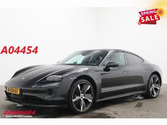 krockskadad bil auto Porsche Taycan Performance 93.4kWh PDLS+ Sport Chrono 360° Bose 2021/10