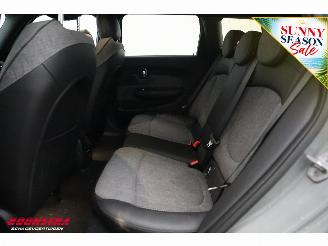Mini Clubman 1.5 Cooper Business Edition Navi Clima Cruise PDC picture 17