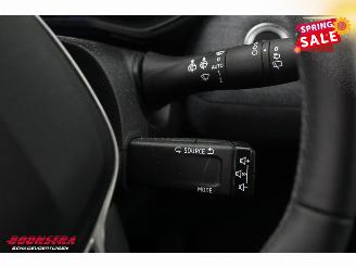 Renault Clio 1.6 E-Tech Full Hybrid 145 techno LED Apple/Anrdoid Navi Cruise Camera picture 22