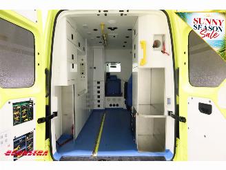 Volkswagen Crafter 2.0 TDI 175 PK DSG Ambulance RTW Lucht 2X Schuifdeur LED Leder Airco Cruise PDC picture 5