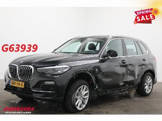 uszkodzony samochody osobowe BMW X5 xDrive45e Executive Pano LED ACC H/K Camera LRHZ AHK 2021/5