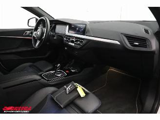 BMW 1-serie 120i Aut. Sportline LED Navi Cruise LRHZ SHZ picture 9