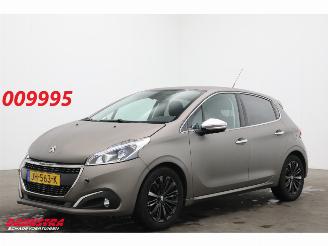 škoda osobní automobily Peugeot 208 1.2 PureTech Allure 5-DRS Bluetooth Clima Cruise 97.956 km! 2016/3