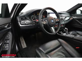 BMW 5-serie Touring 520i Aut. M-Sport Pano Leder Memory SHZ Orig. NL 151.381 km! picture 16