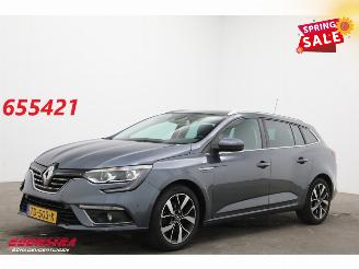uszkodzony samochody osobowe Renault Mégane Estate 1.3 TCe Bose Massage Navi Clima Cruise Camera PDC 2018/7