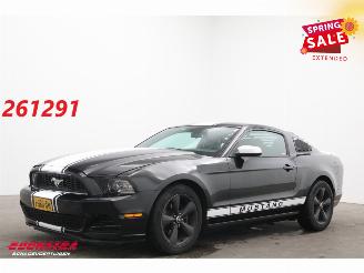 Vaurioauto  passenger cars Ford USA Mustang 3.7 V6 Leder Navi Clima Cruise Camera 2013/10