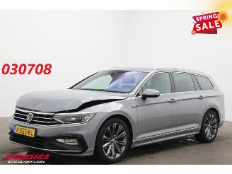 Unfallwagen Volkswagen Passat Variant 1.5 TSI R-Line Business + LED ACC Virtual Apple/Android Camera SHZ 2021/12