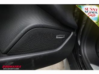 Porsche Taycan 89 kWh LED ACC Sport Chrono Bose Camera SHZ picture 28