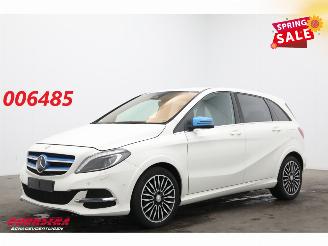 ojeté vozy osobní automobily Mercedes B-klasse 250 e 28 kWh BiXenon Leder Navi Clima Cruise SHZ PDC 17.985 km! 2016/3