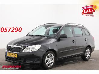 Vaurioauto  passenger cars Skoda Fabia Combi Combi 1.2 TSI 105 PK Ambiente Airco Cruise SHZ PDC AHK 2011/11