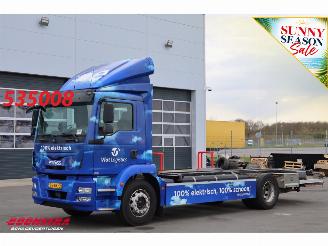 Unfall Kfz LKW MAN  1820 Electric Full 200kWh Air LBW 120.310 km! 2016/6