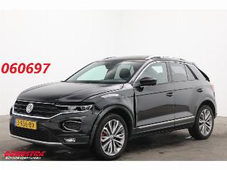 Unfallwagen Volkswagen T-Roc 1.5 TSI Sport Pano LED ACC Virtual Camera SHZ 2020/7
